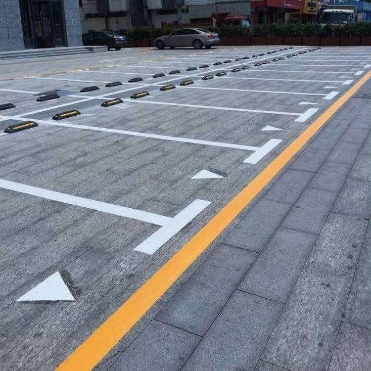 停车场划线